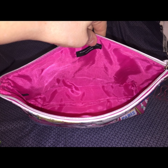 Lancôme Paris Wristlet w Stamp Motif - Picture 4 of 5